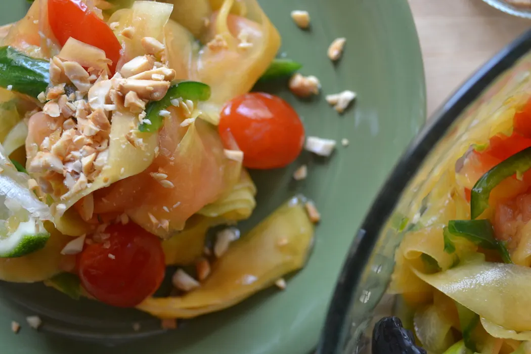Pounded Thai Papaya Salad. Full recipe on BIgTasteTinySpace.com